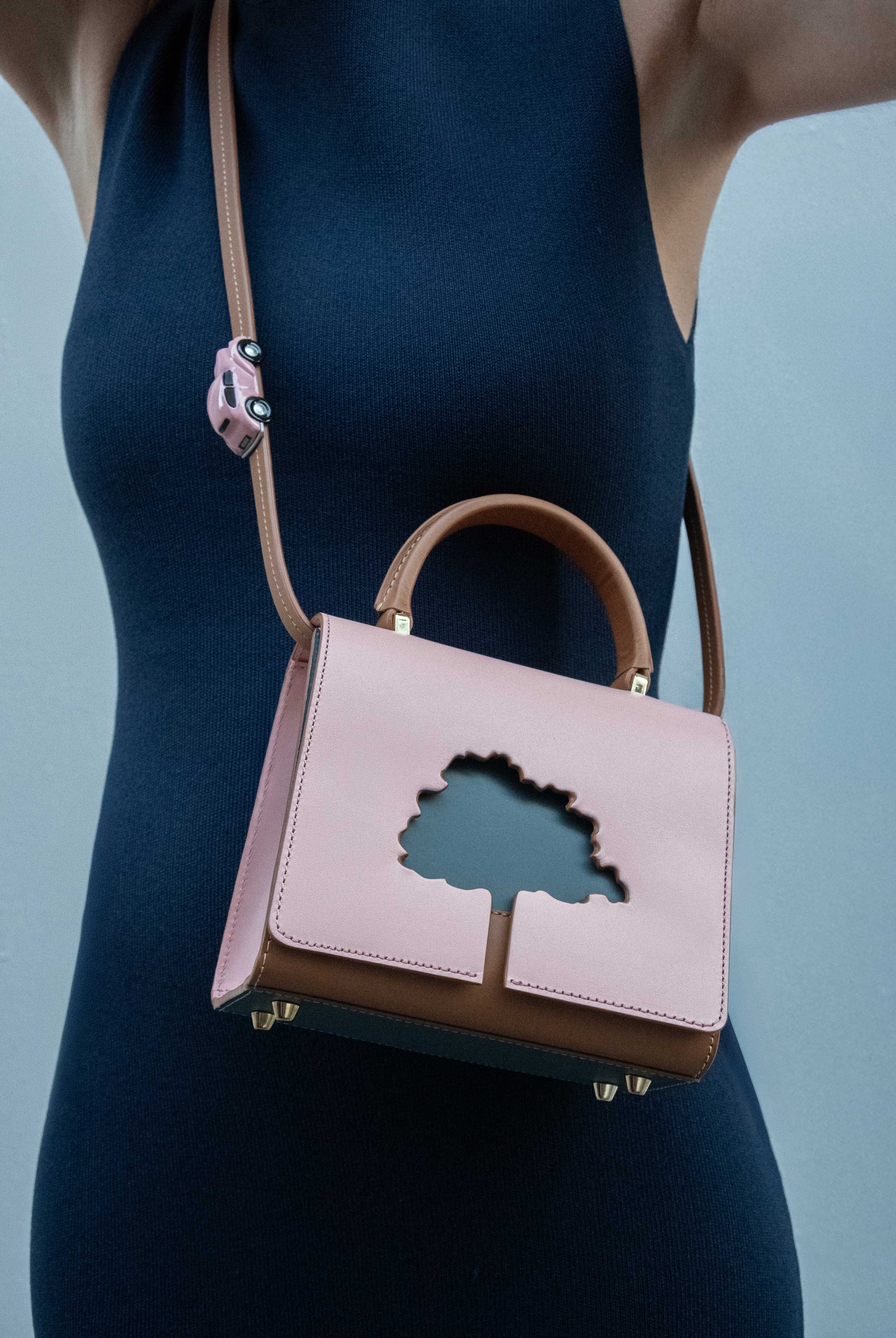 ONE WAY Pink small leather shoulder bag