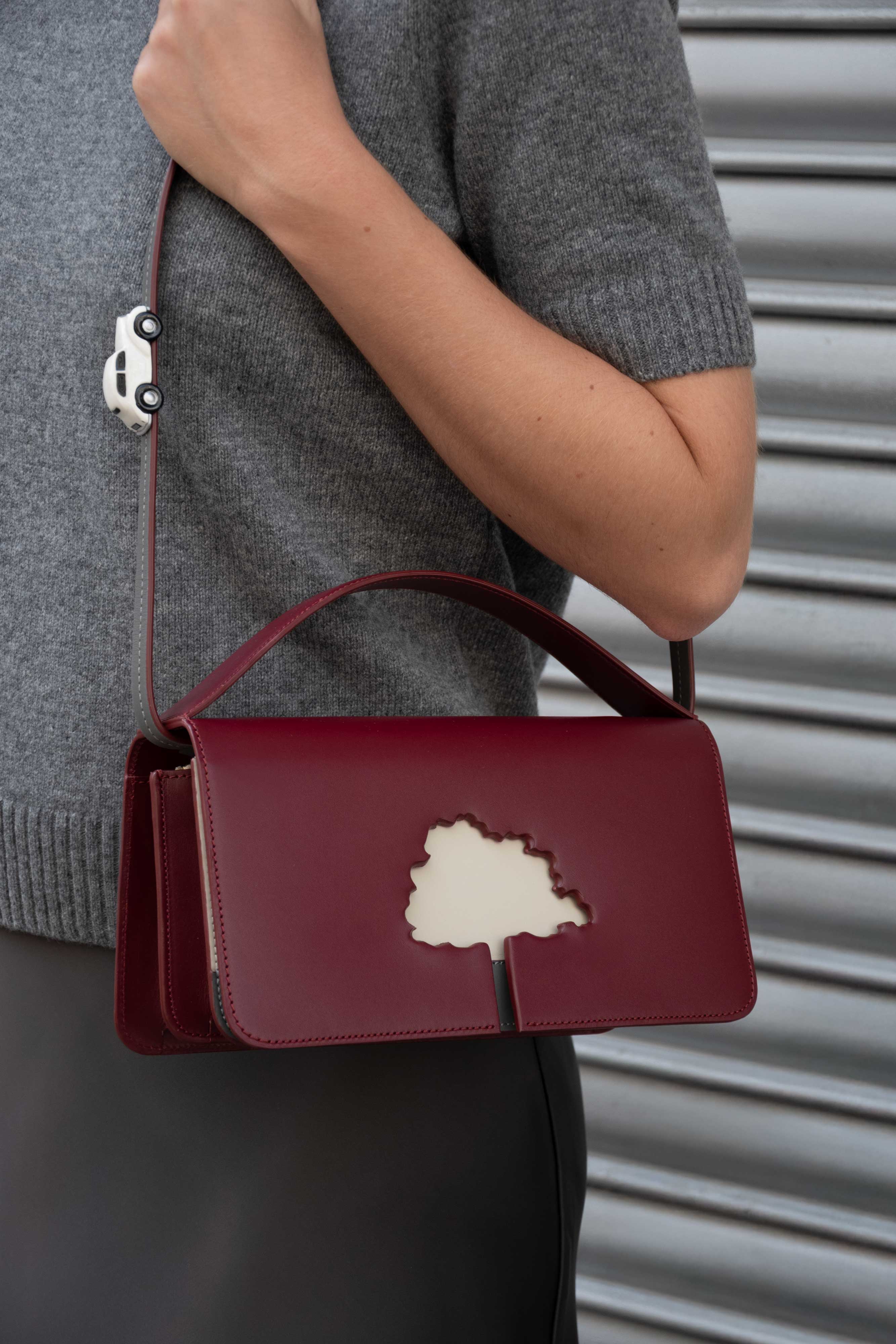 SPEED LIMIT Medium Bag in Burgundy Leather