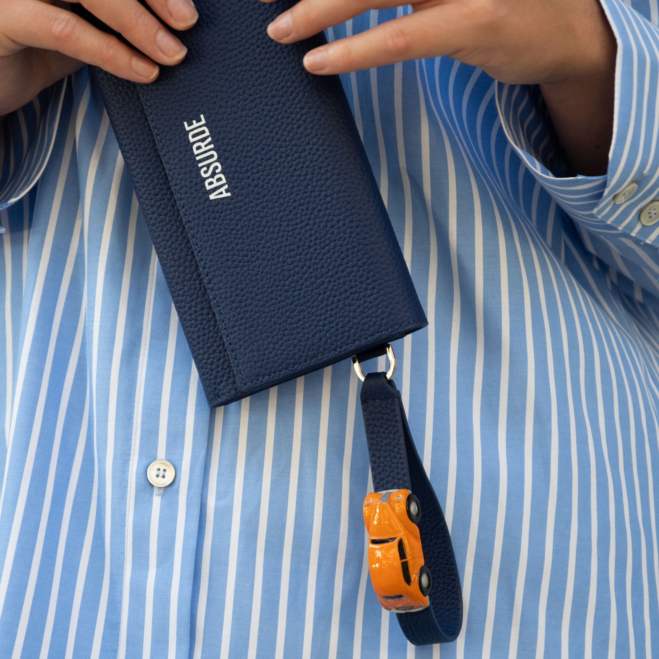 PARKING Navy grain Leather bifold wallet with orange car