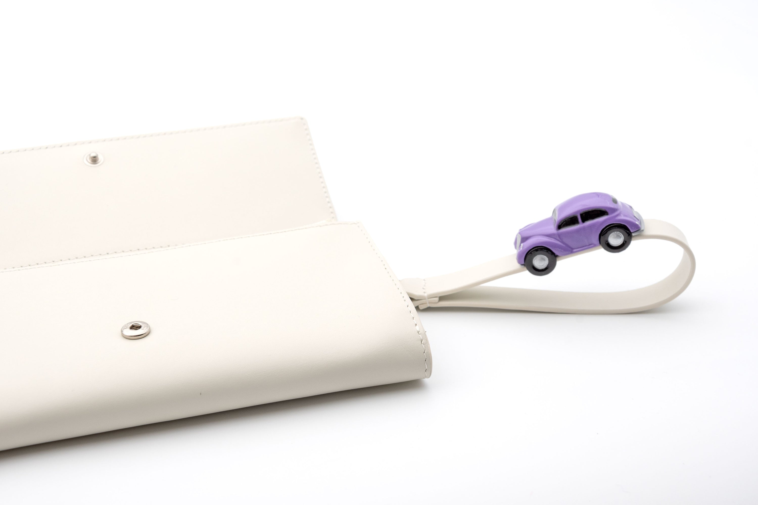 PARKING Off-white Leather bifold wallet with purple car