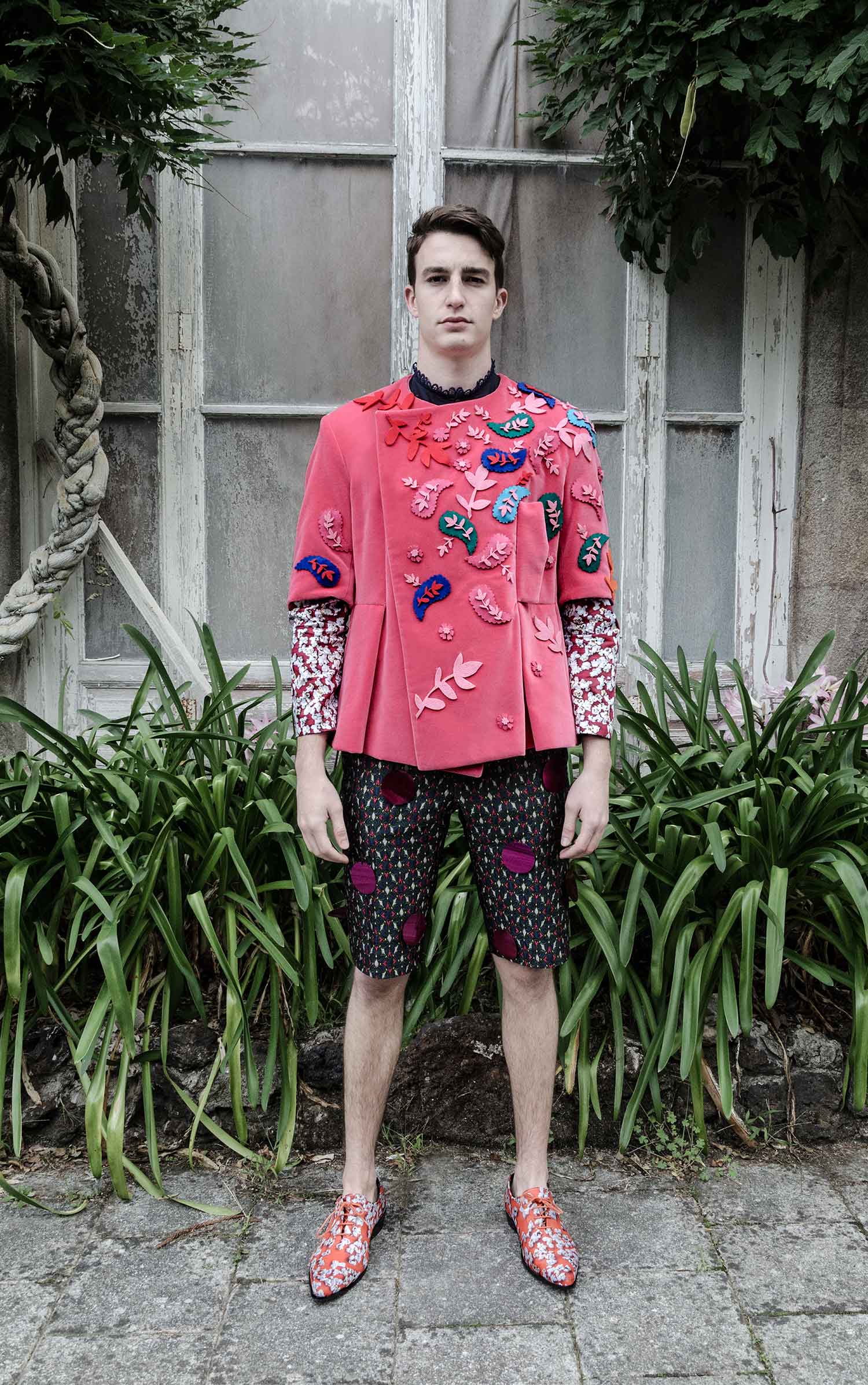 Jacquard shorts with giant sequins