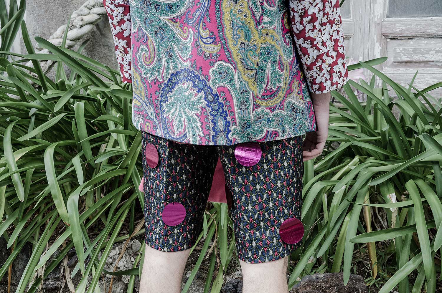 Jacquard shorts with giant sequins